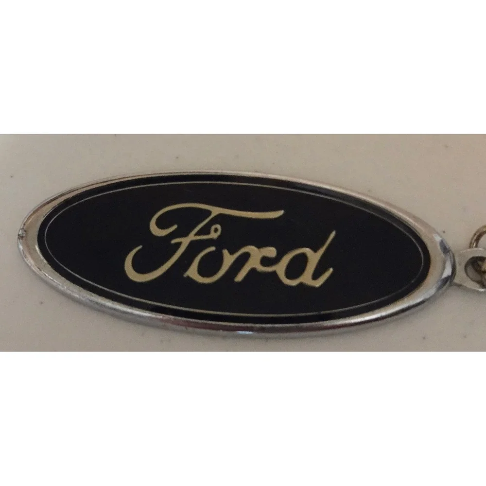 Ford Racing Oval Logo Keychain Black Enamel Silver‎ Tone Metal